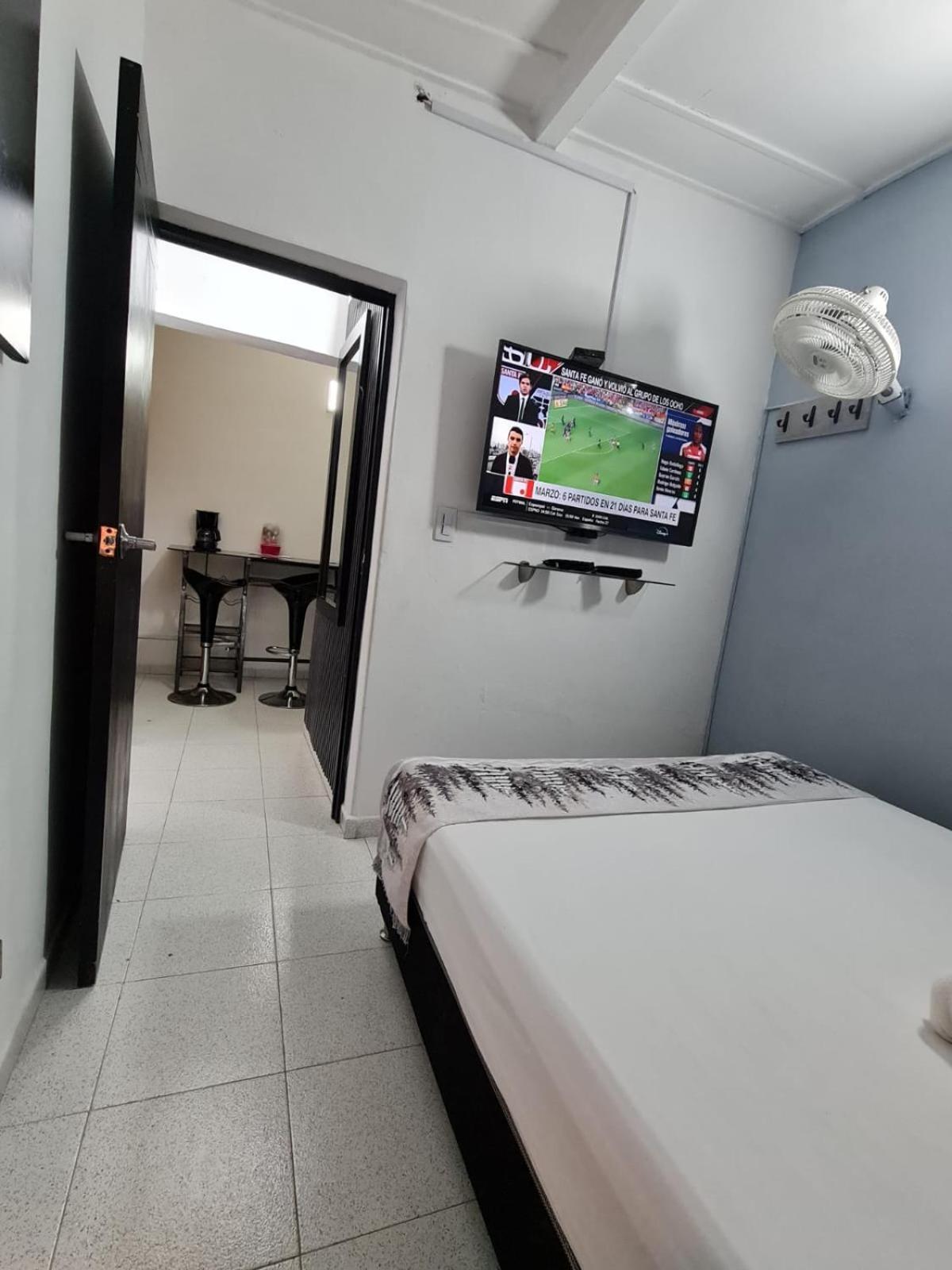 מדיין New Cozy Apartment In The Poblado, San Lucas מראה חיצוני תמונה